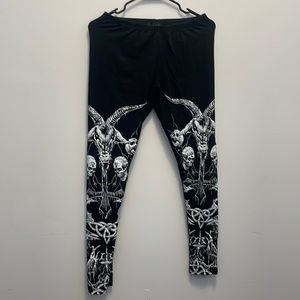 Widow Black Leggings Size L